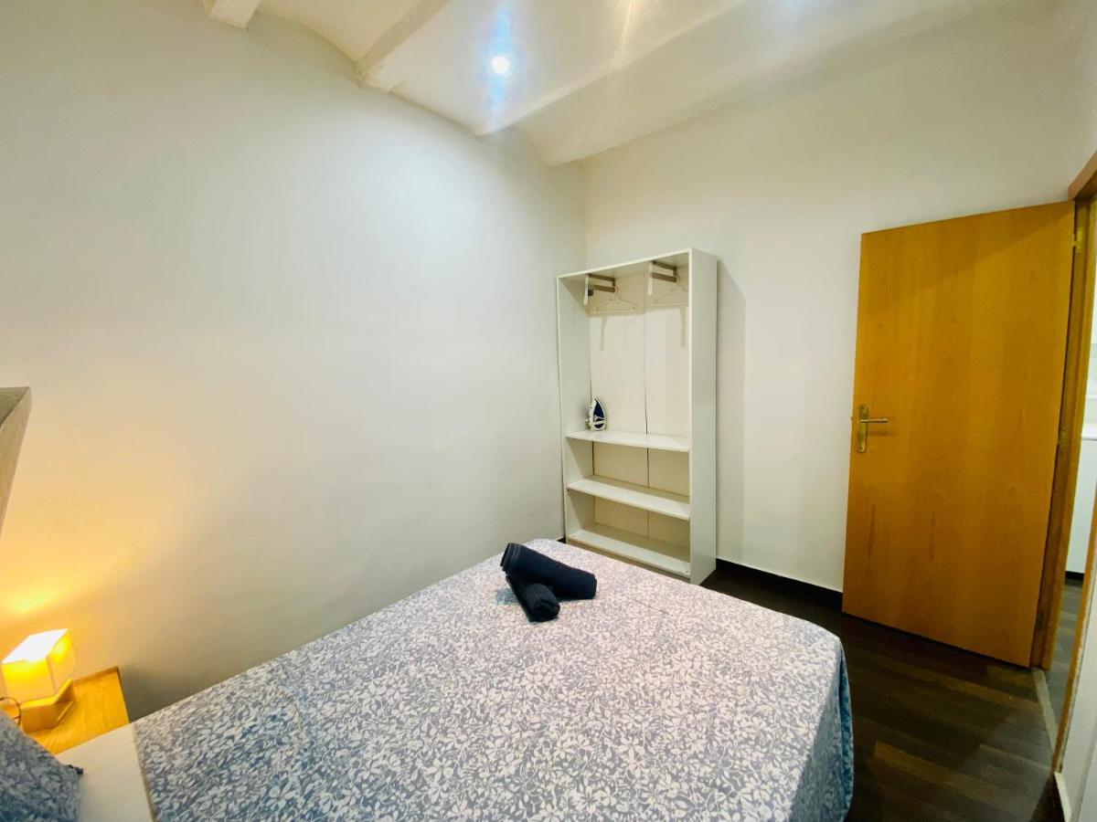 09 Apartament Born 4 2 Apartment Barcelona Bagian luar foto